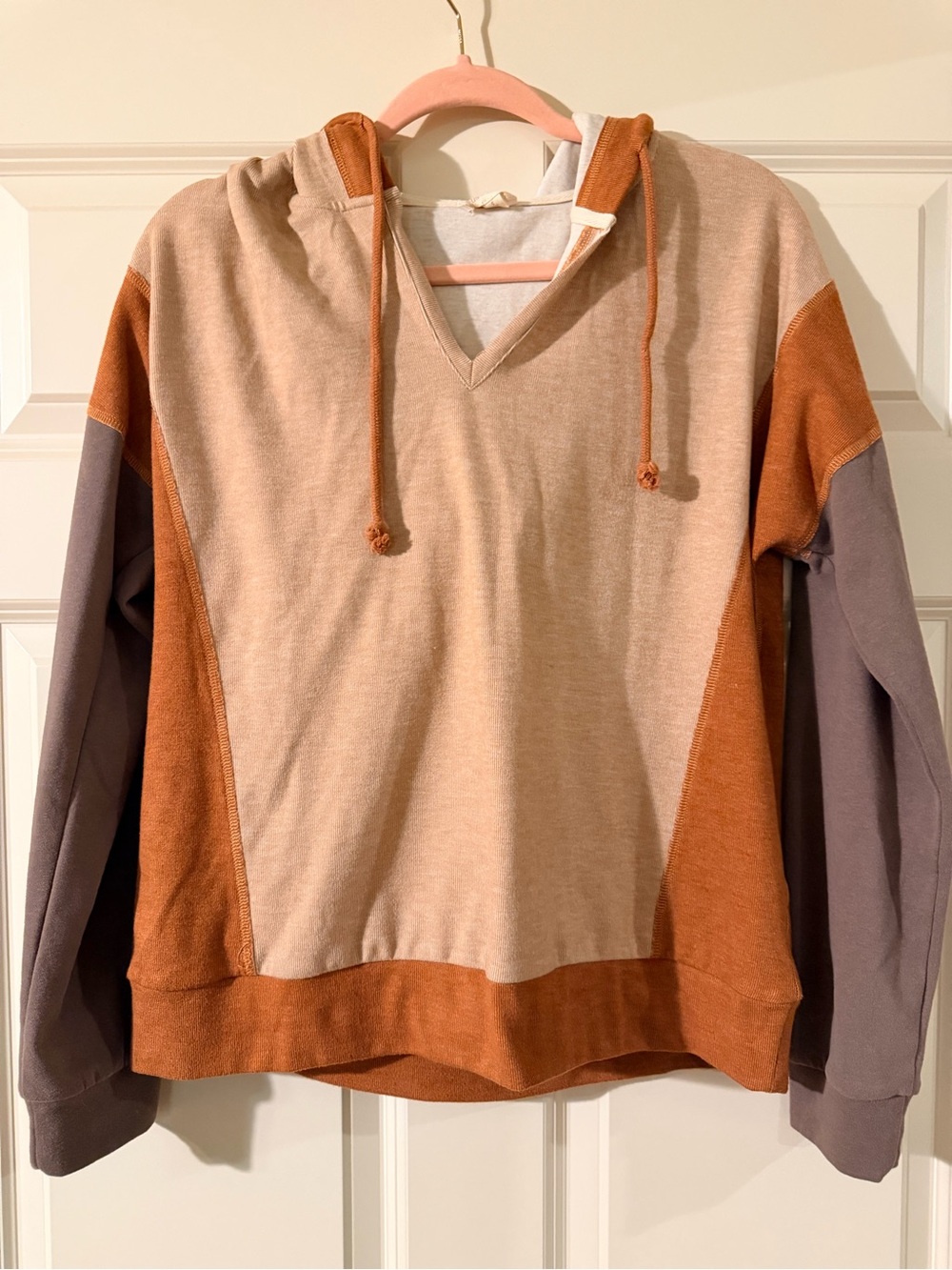Hem & Thread Colorblock Hooded Sweatshirt - Tan & Rust